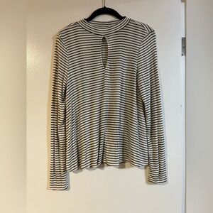 SO Black White Striped Ribbed Keyhole Top Mock Neck Long Sleeve Size M